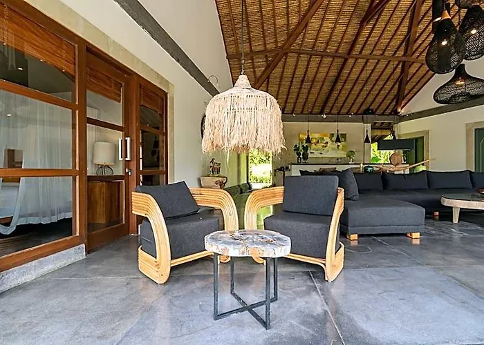 Themma Jungle - Sumptuous 3br Luxury With Majestic Jungle View In North Of Ubud 5*