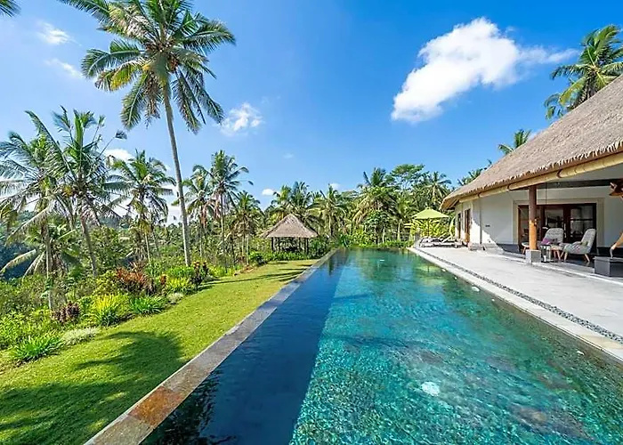 Themma Jungle - Sumptuous 3br Luxury With Majestic Jungle View In North Of Ubud ホテル 5*