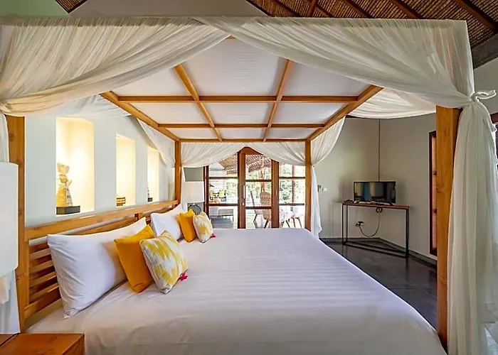 ホテル Themma Jungle - Sumptuous 3br Luxury With Majestic Jungle View In North Of Ubud バリ島