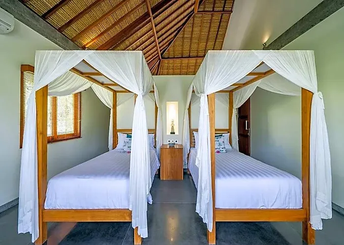 ホテル Themma Jungle - Sumptuous 3br Luxury With Majestic Jungle View In North Of Ubud バリ島